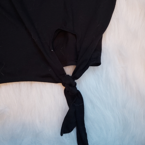 Cute crop top - Picture 4 of 5